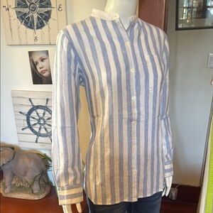 NWT chaps size small Blue and White Striped Shirt